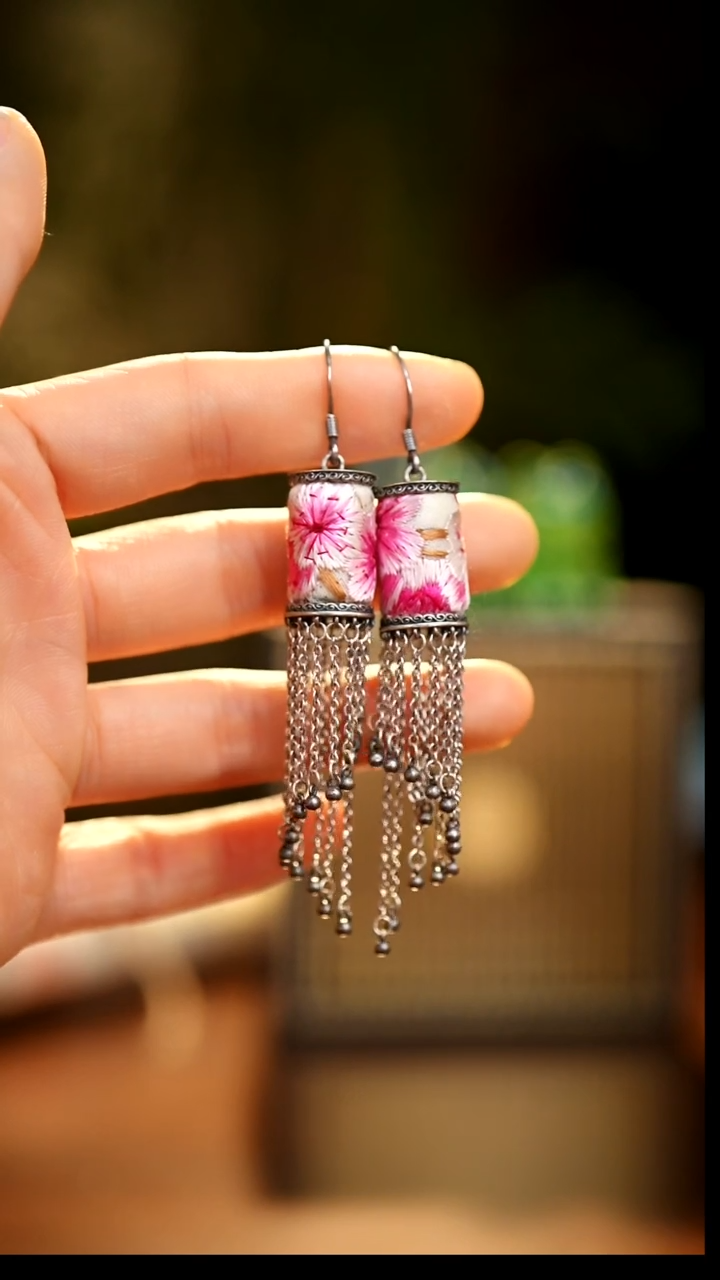 刺绣私人定制苗族手工Q566