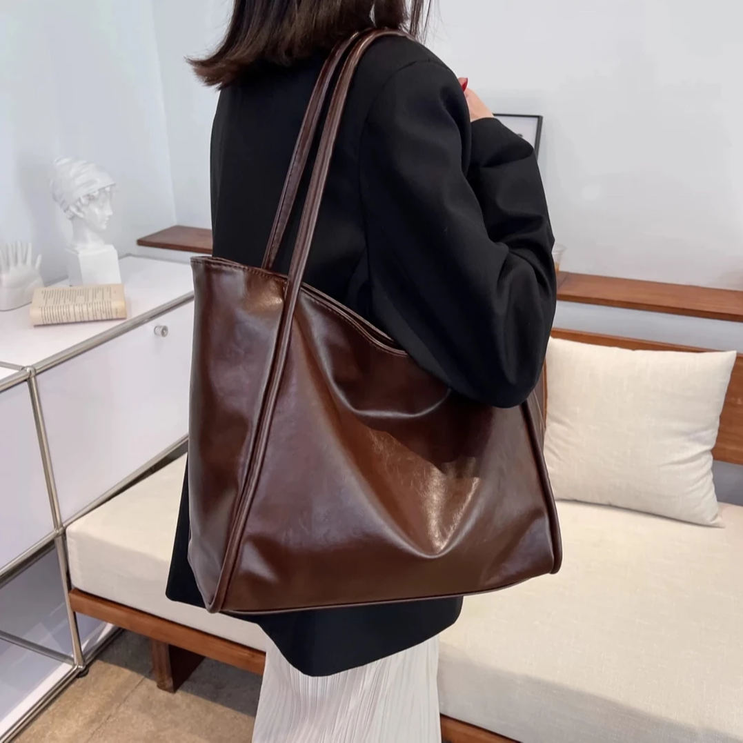 单肩托特包百搭休闲时尚小众简约通勤韩版ins真皮潮流秋冬肩包