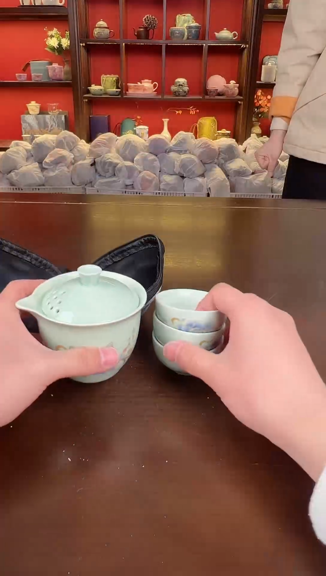 【闪购商品】青瓷牡丹111111111111111