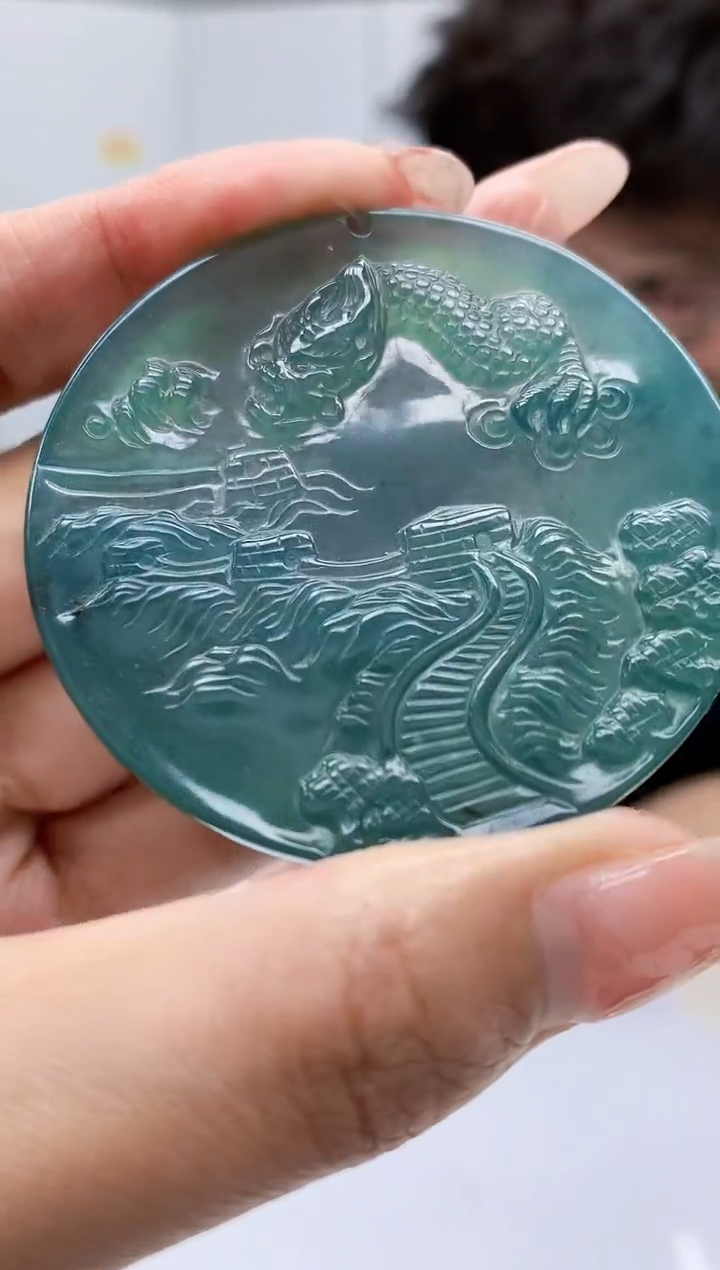 【闪购商品】定制翡翠未镶嵌4688MM-毛货挂件62