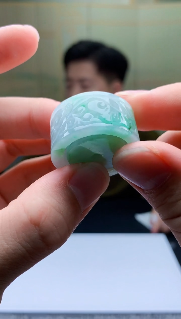 【闪购商品】定制翡翠未镶嵌4917bb-毛货挂件60