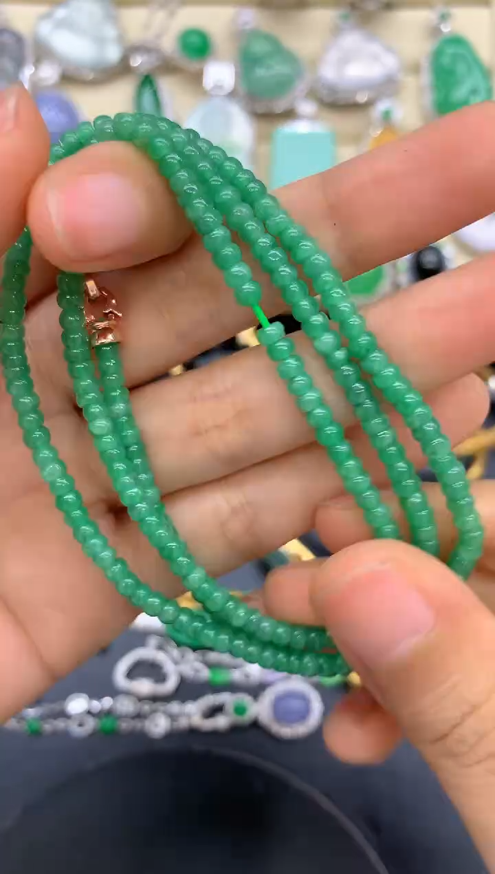 翡翠未镶嵌颈饰381-中国好珍宝