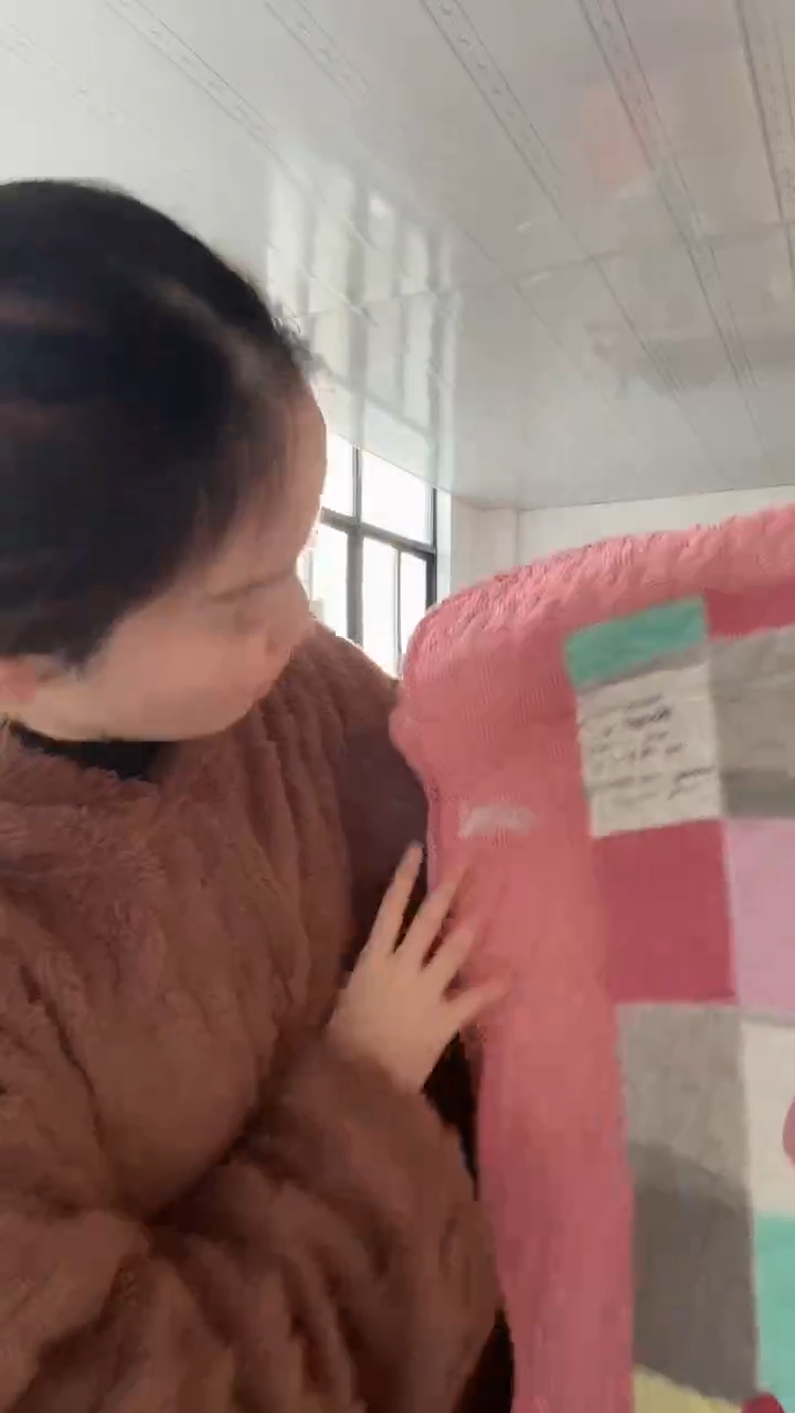 棉B1床盖有破洞发一