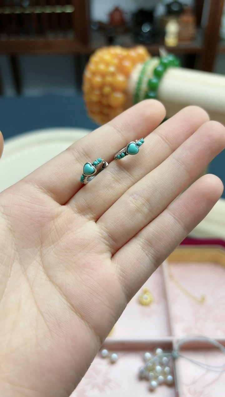 【闪购商品】绿松石耳扣银S925镶嵌松石耳扣*1 GW