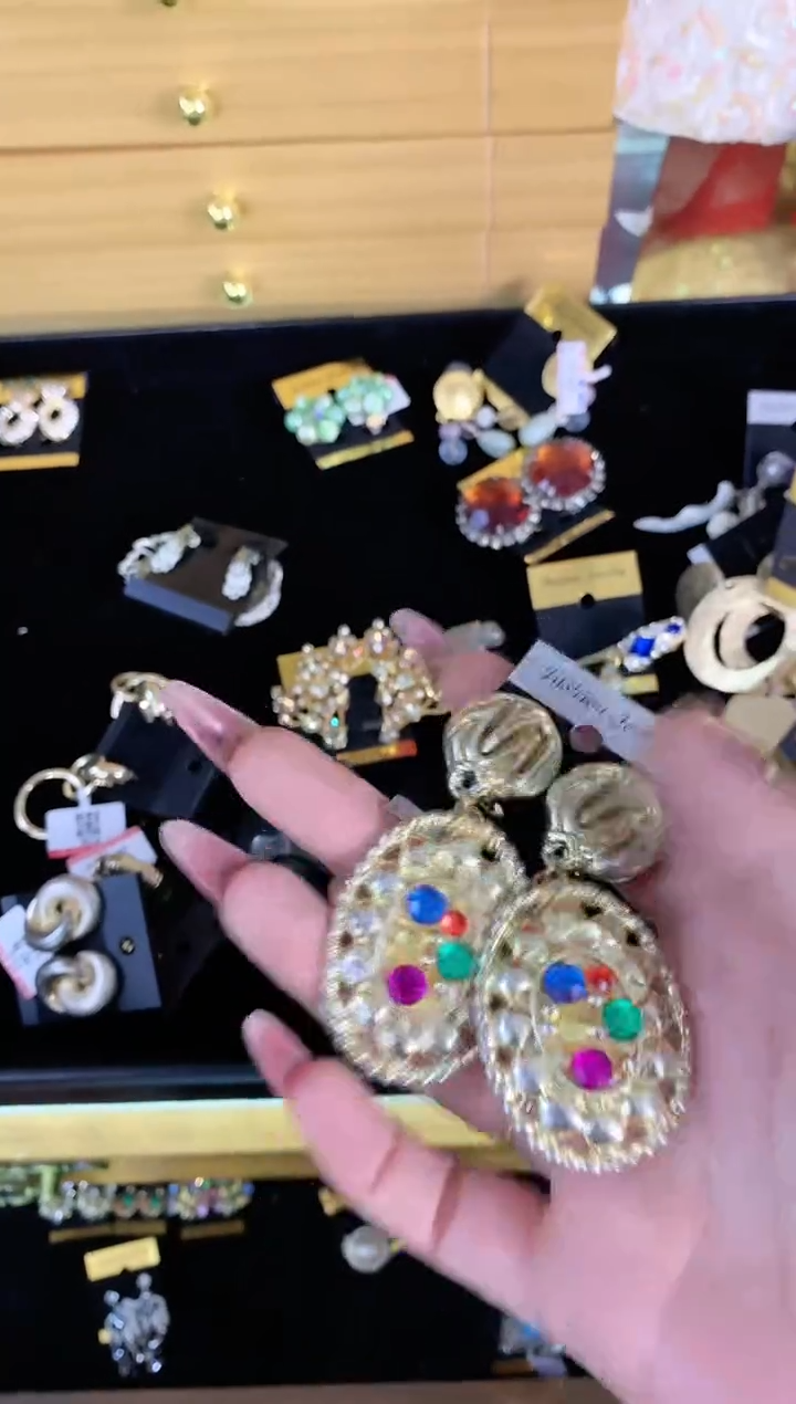 【闪购商品】瓷片楚楚中古珠宝甄选不退换