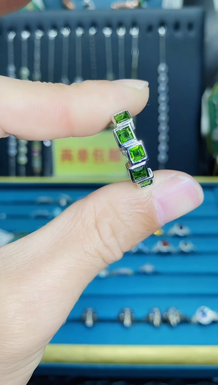 【闪购商品】透辉石21银S925镶嵌1121