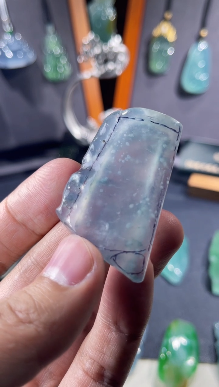 未镶嵌定制翡翠佳佳翡翠毛料定制包工包料2.5w