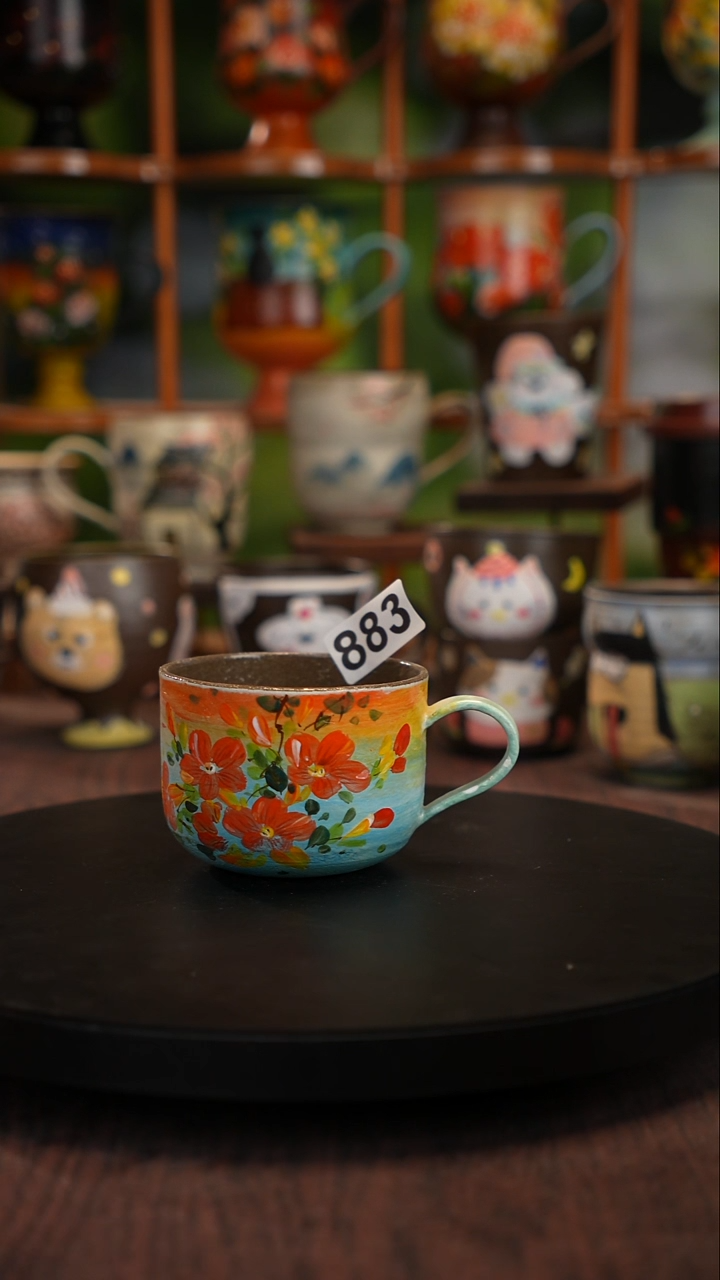 五彩手绘陶瓷紫砂杯