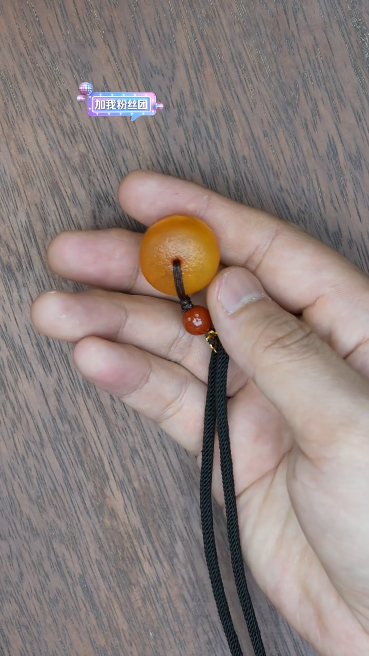 【闪购商品】琥珀裸石未镶嵌老蜡橘皮墩子吊坠多样性发其一