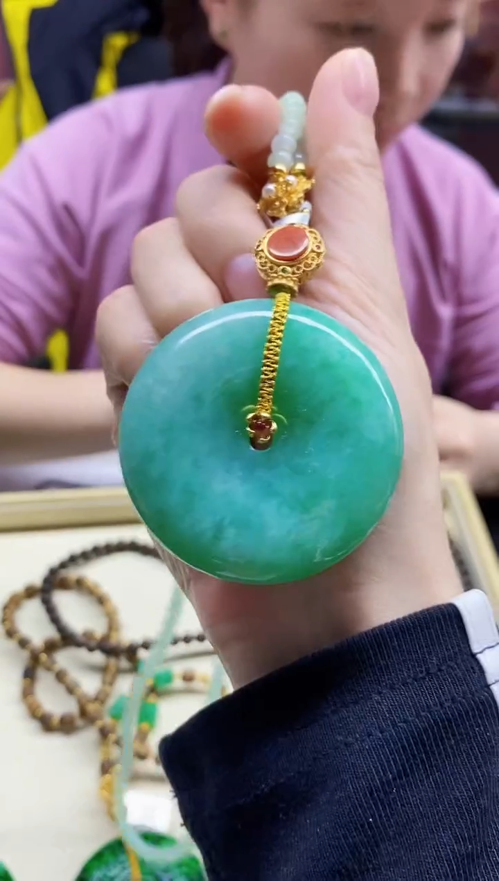 颈饰未镶嵌翡翠翡翠吊坠