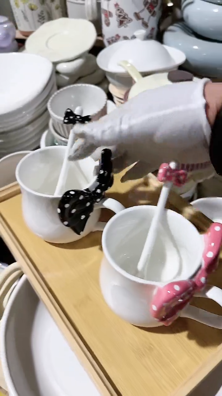 【闪购商品】瓷片4件套 微瑕凑满20元包邮