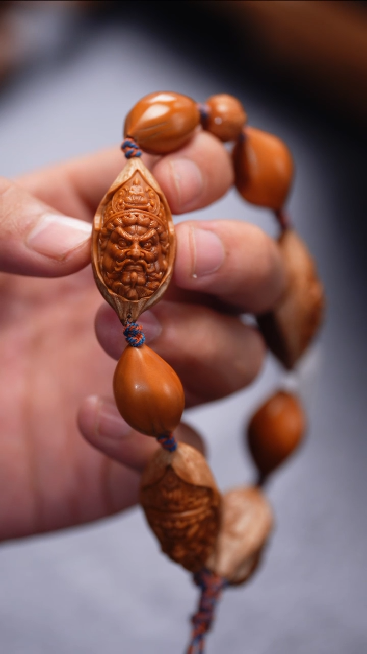 【闪购商品】橄榄核吊坠功利化