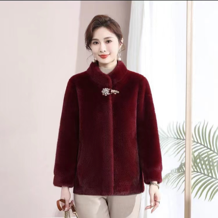 【新疆包邮】气质安哥拉红色妈妈装皮毛一体休闲大码女装短款外套