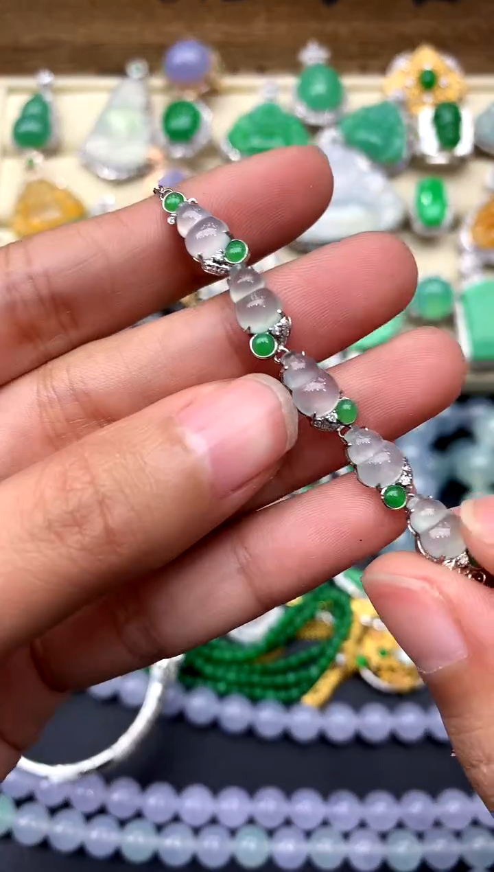 【闪购商品】翡翠手链18K金镶嵌216-中国好珍宝