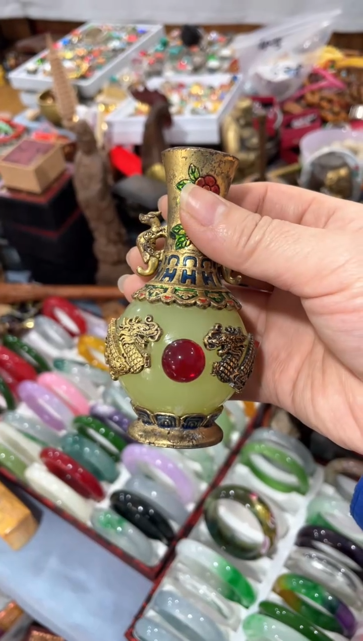 【闪购商品】1宫廷影视老旧工艺摆件