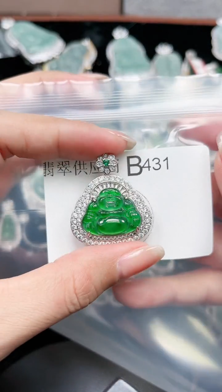 【闪购商品】翡翠颈饰未镶嵌431赠皮绳