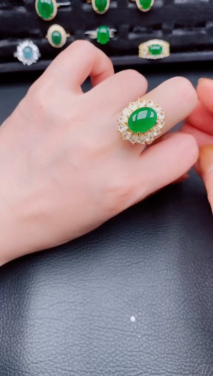 【闪购商品】翡翠戒指银S925镶嵌天然a货翡翠258