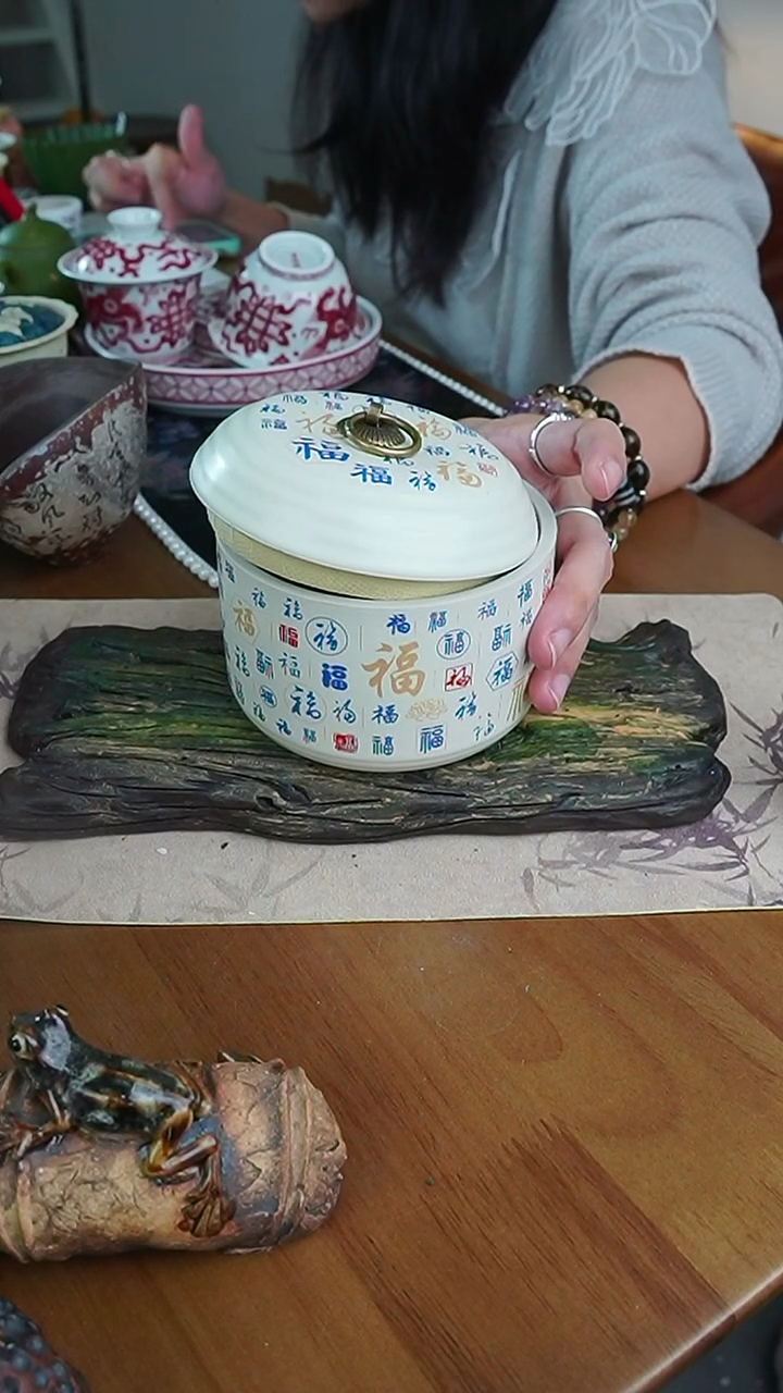 茶瓷物语白色茶罐
