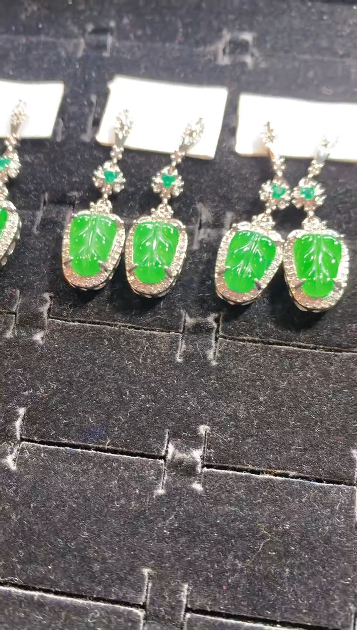 【闪购商品】定制翡翠未镶嵌33定制翡翠-多样性发货 {发其 一}