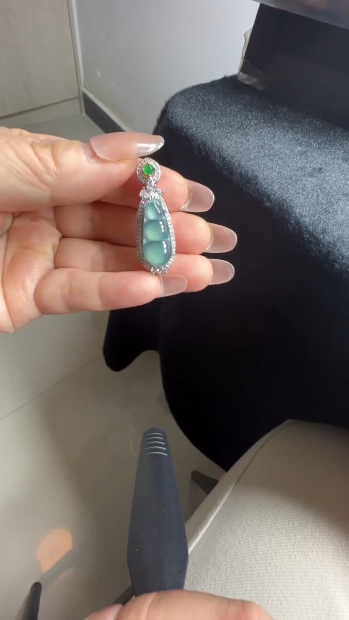 颈饰未镶嵌翡翠23