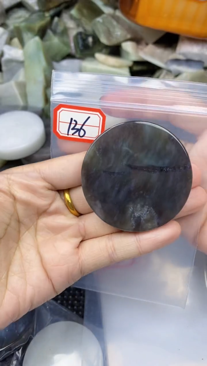 【闪购商品】和田玉多样性发货未镶嵌多样性发货