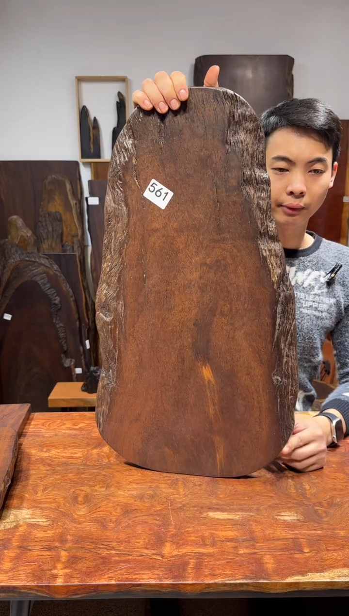 风车木（黑檀木）尺寸65*35*2.3编号561