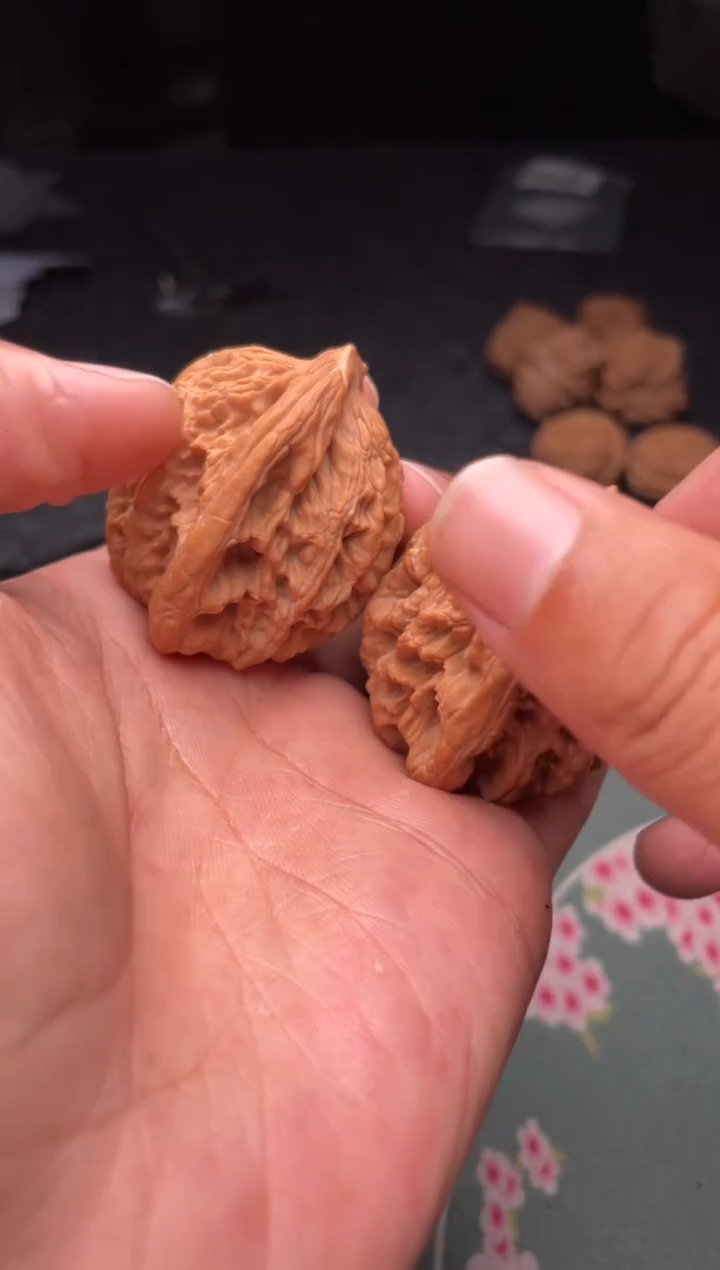 把件文玩核桃a261   麦虎 41尺