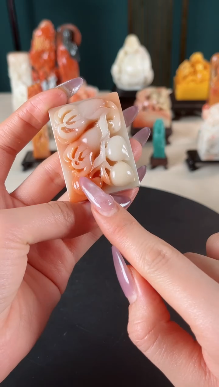 【闪购商品】老挝石印石春有百花秋有月