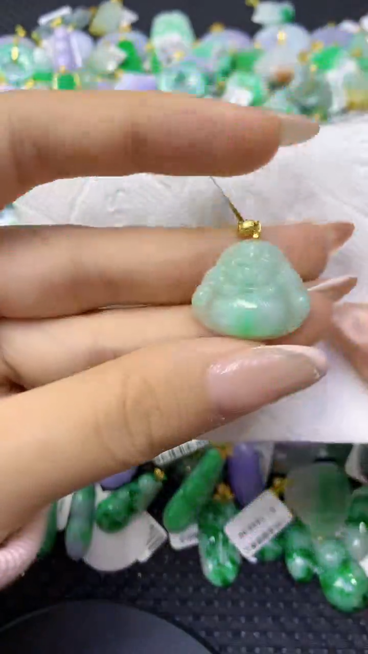 颈饰未镶嵌翡翠天然缅甸翡翠A货