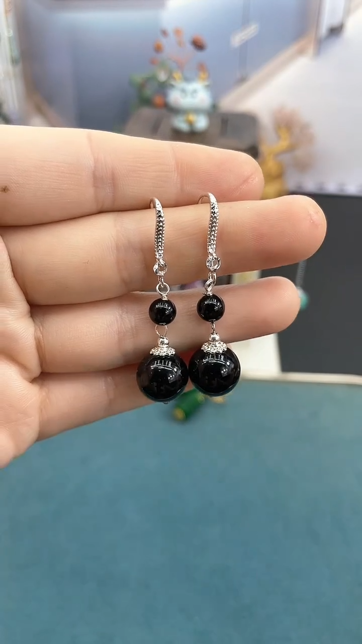 银S925镶嵌耳饰黑色碧玺12mm黑美人