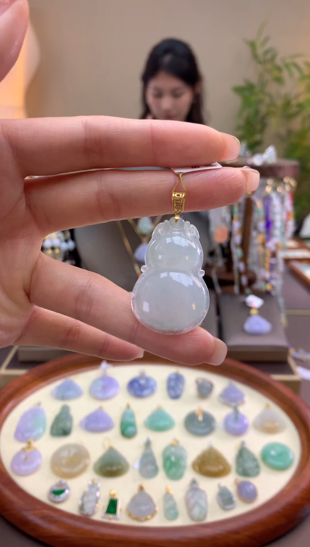 【闪购商品】翡翠颈饰18K金镶嵌葫芦