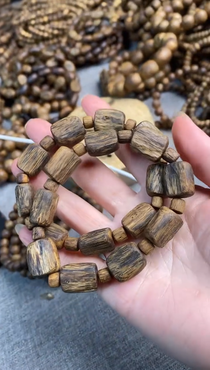 【闪购商品】沉香手串海南随型桶隔珠单圈棋楠手串多样性发一