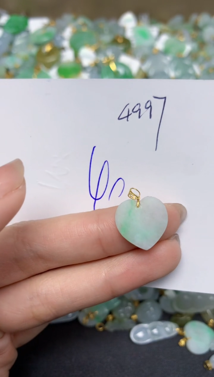 【闪购商品】翡翠颈饰18K金镶嵌天然翡翠A货