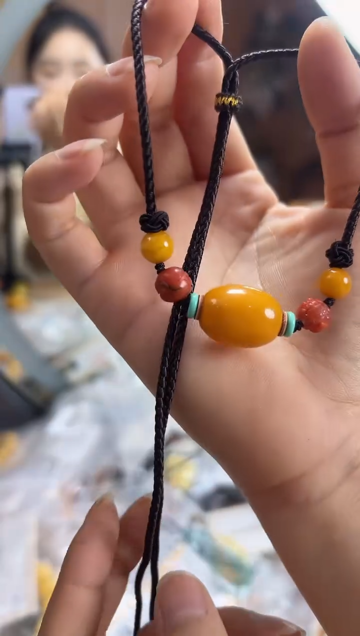 【闪购商品】蜜蜡裸石未镶嵌蜜蜡吊坠