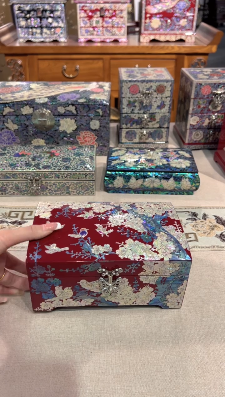 【闪购商品】按扣绒布底·弘贝雅螺钿漆器文化馆
