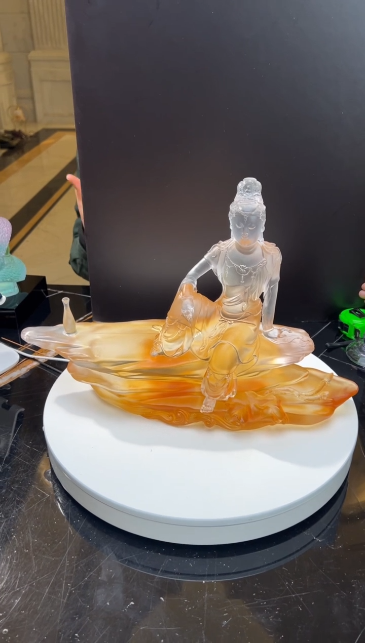 【闪购商品】摆件CML057琥珀色自在观音艺术摆件