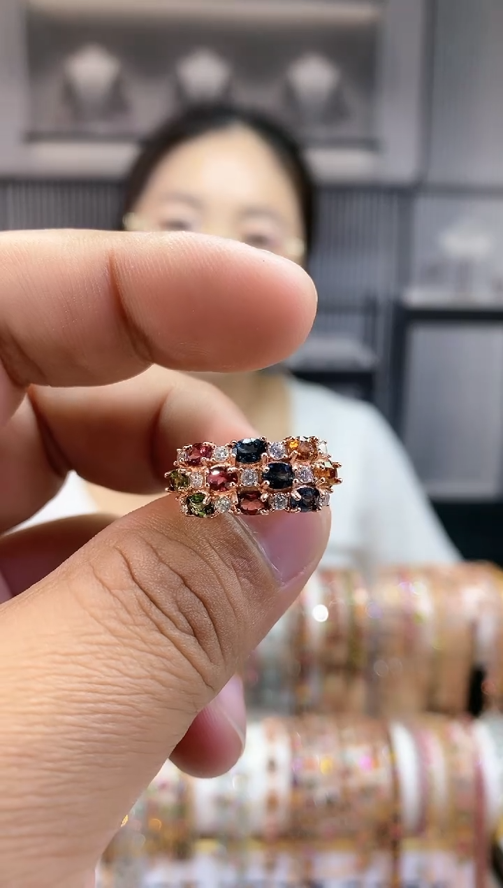 银S925镶嵌戒指碧玺湾?客户要白金色的1116156