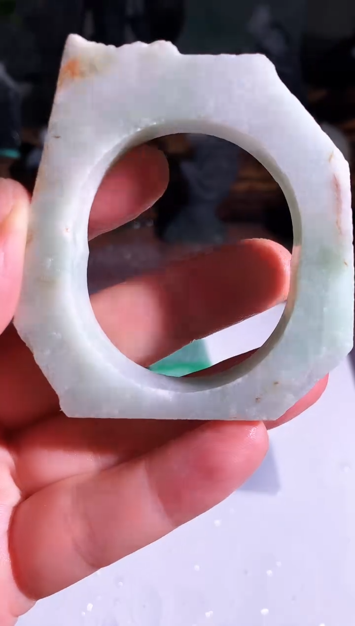 翡翠未镶嵌吊坠(不含链)E640