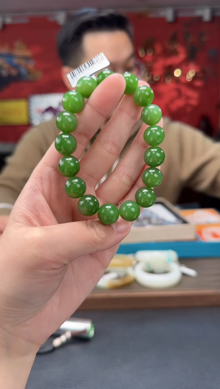 【闪购商品】和田玉手串未镶嵌碧玉单圈手串