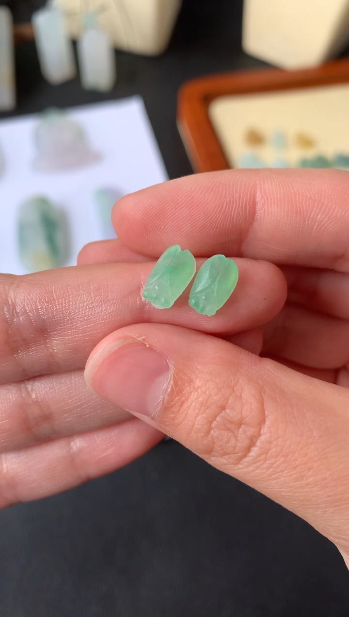 【闪购商品】定制翡翠未镶嵌翡翠