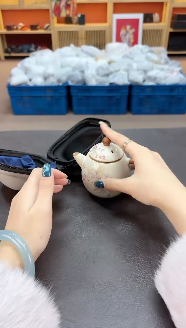 【闪购商品】摆件瓷SC1111111111111
