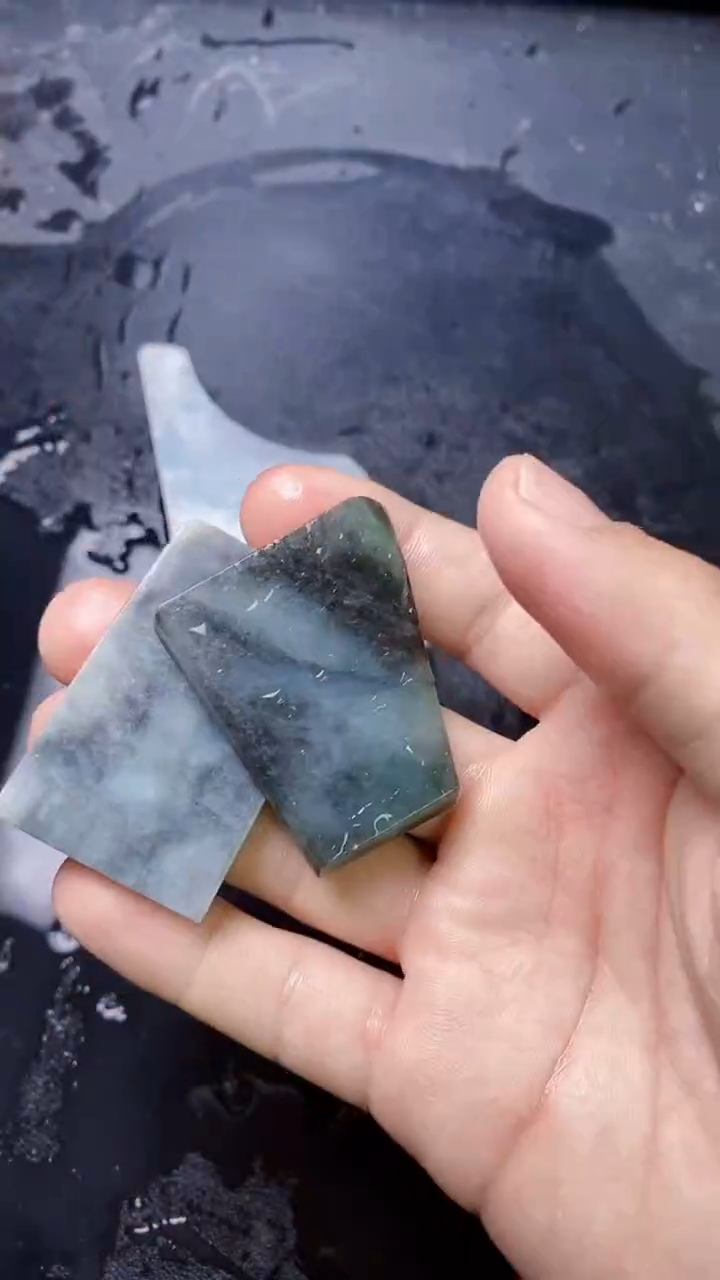 【闪购商品】翡翠挂件未镶嵌178天然A货翡翠