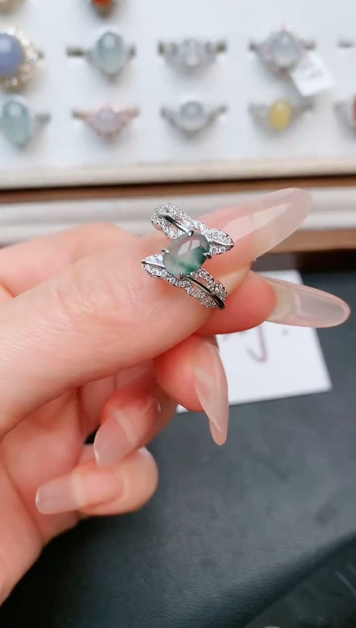 【闪购商品】翡翠戒指银S925镶嵌.....