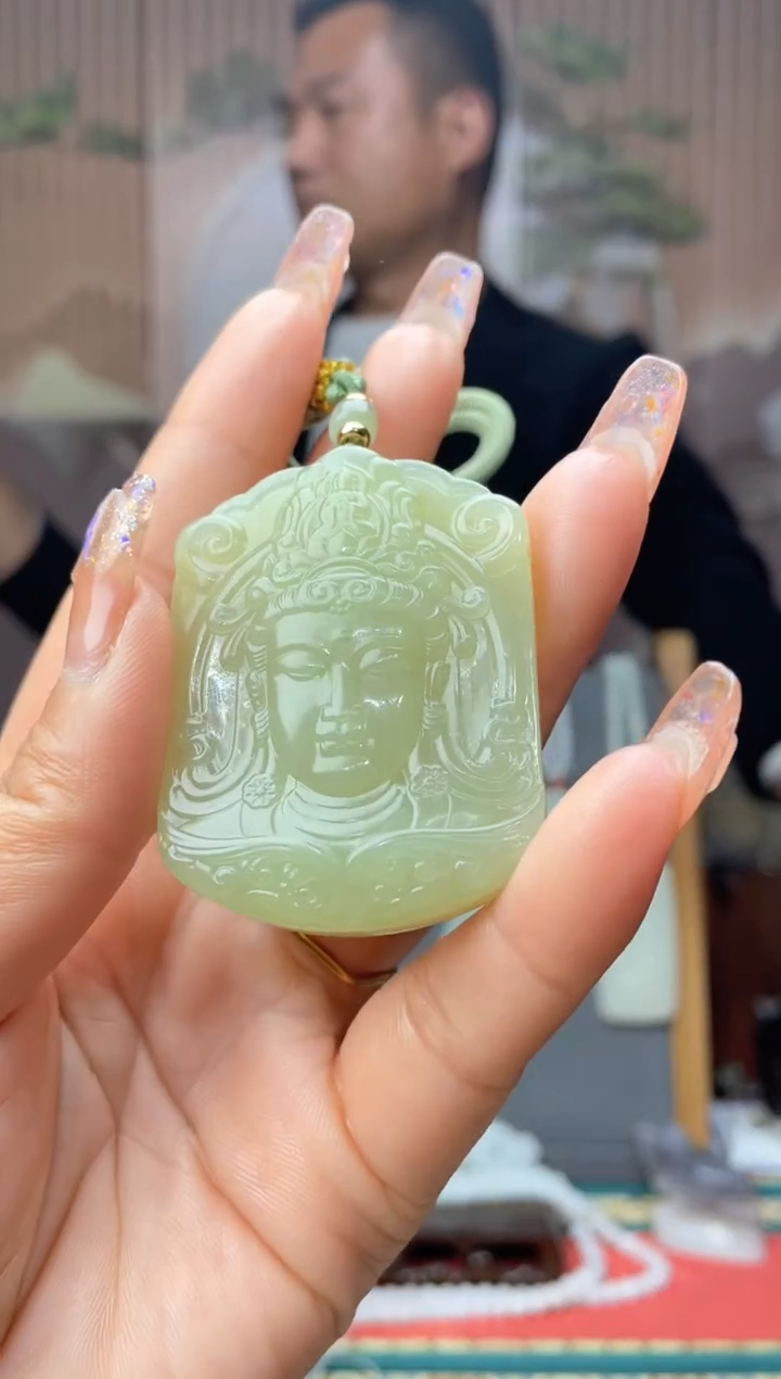 和田玉未镶嵌颈饰拍一发一