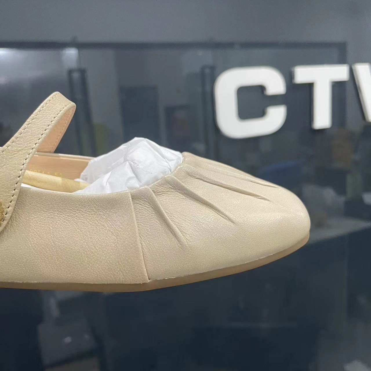 4851  复古单鞋女浅口通勤晚晚鞋