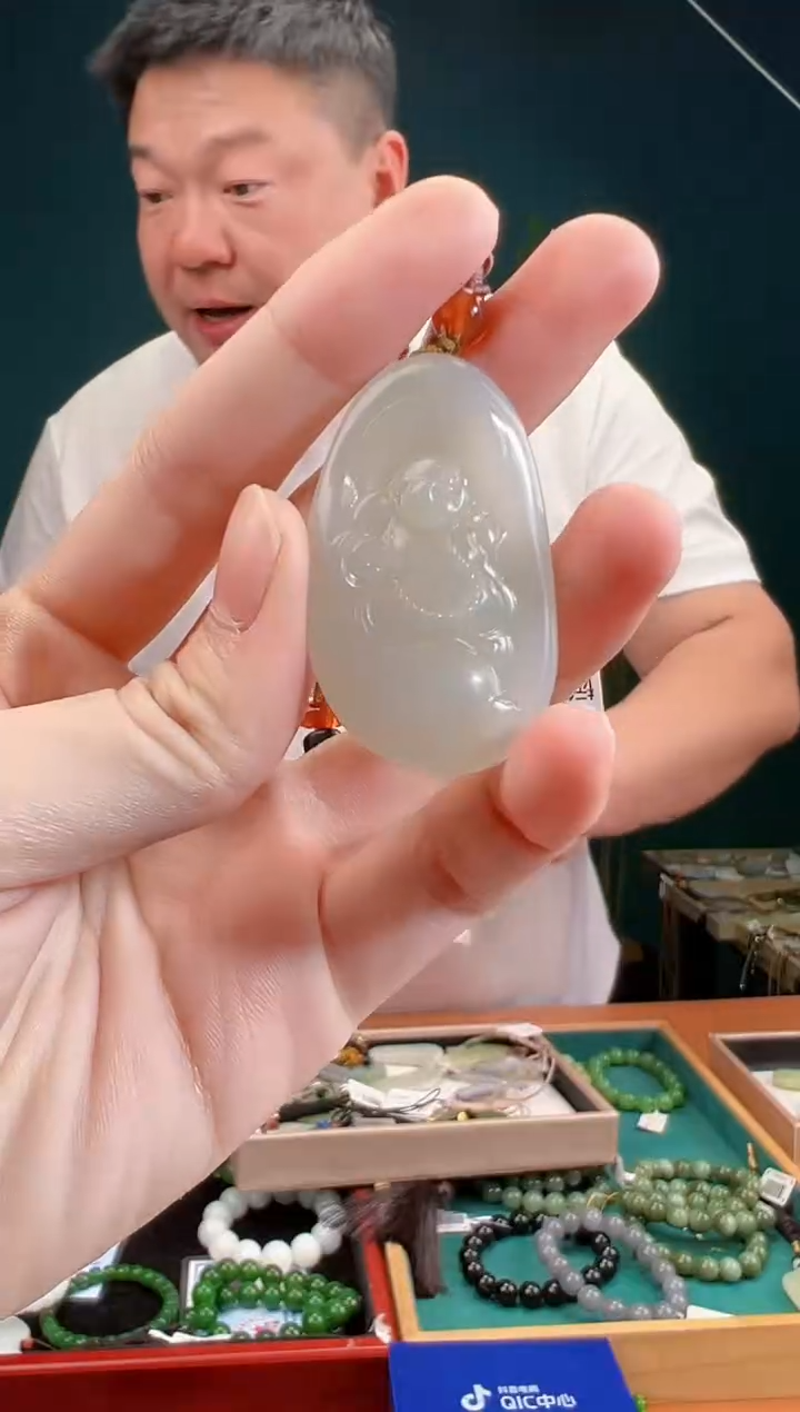 颈饰未镶嵌和田玉多样性发货 拍一单发一个