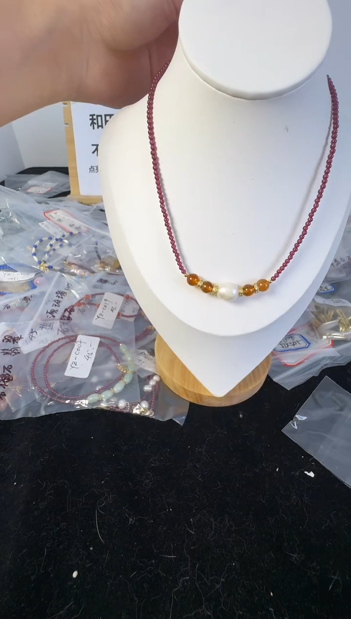 【闪购商品】琥珀颈饰未镶嵌1上