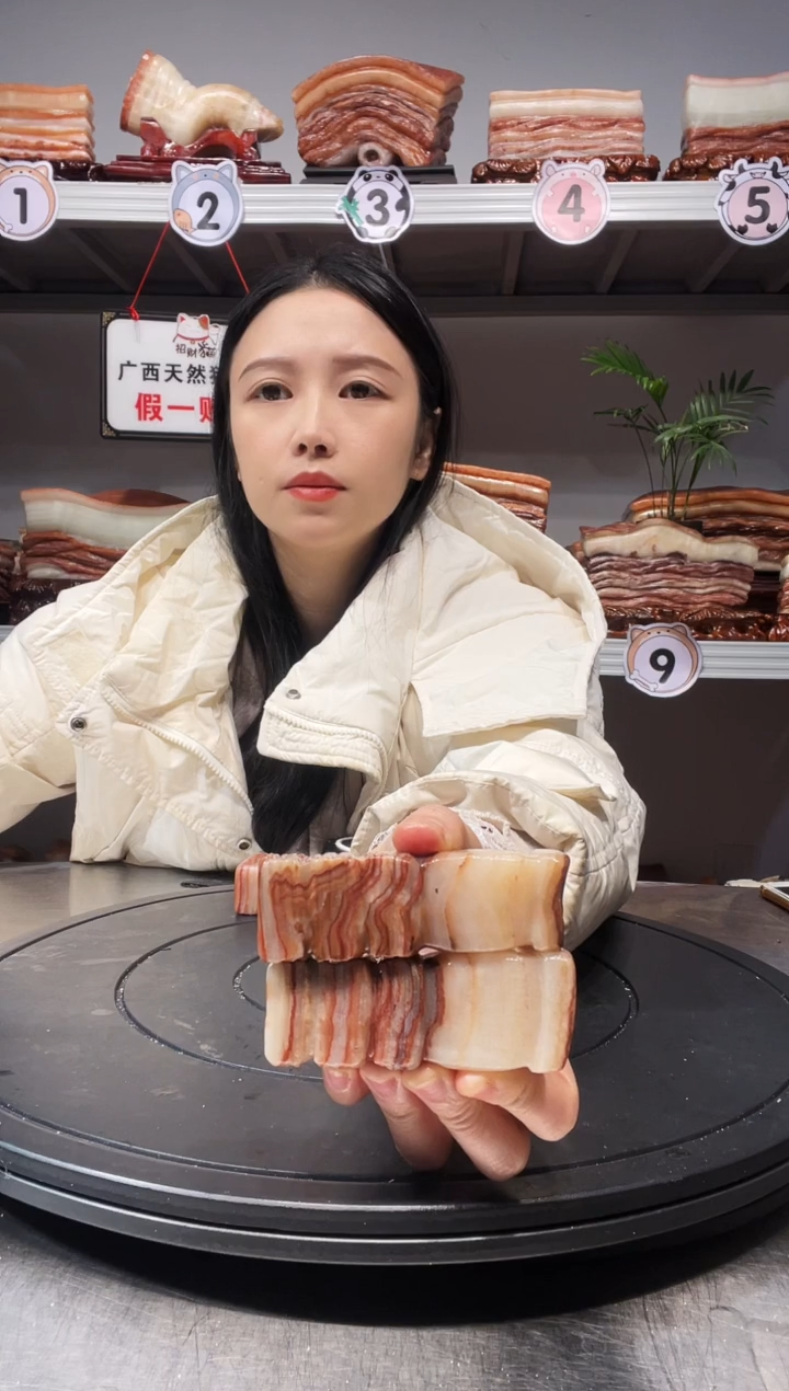 【闪购商品】天然石材柳州猪肉石