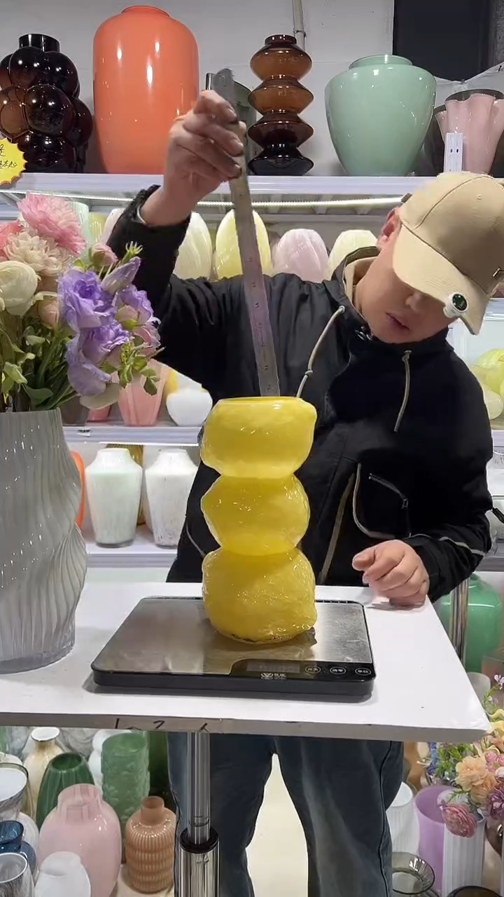 黄色柠檬花瓶.........
