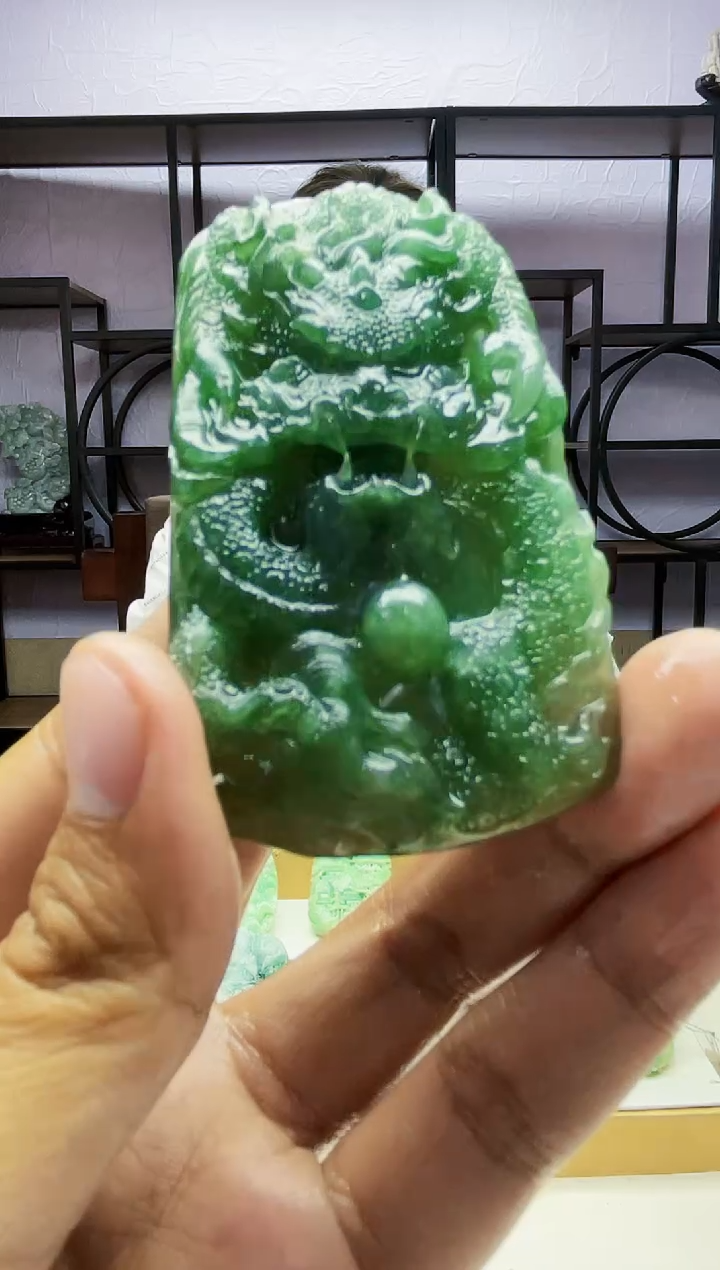 【闪购商品】定制翡翠未镶嵌毛货01260385